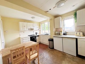 Kitchen 2- click for photo gallery